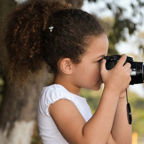 daughter-4716666_1920